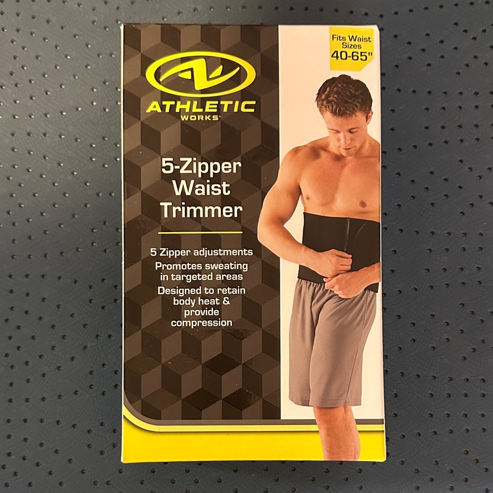 Athletic Works 5-Zipper Black Waist Trimmer